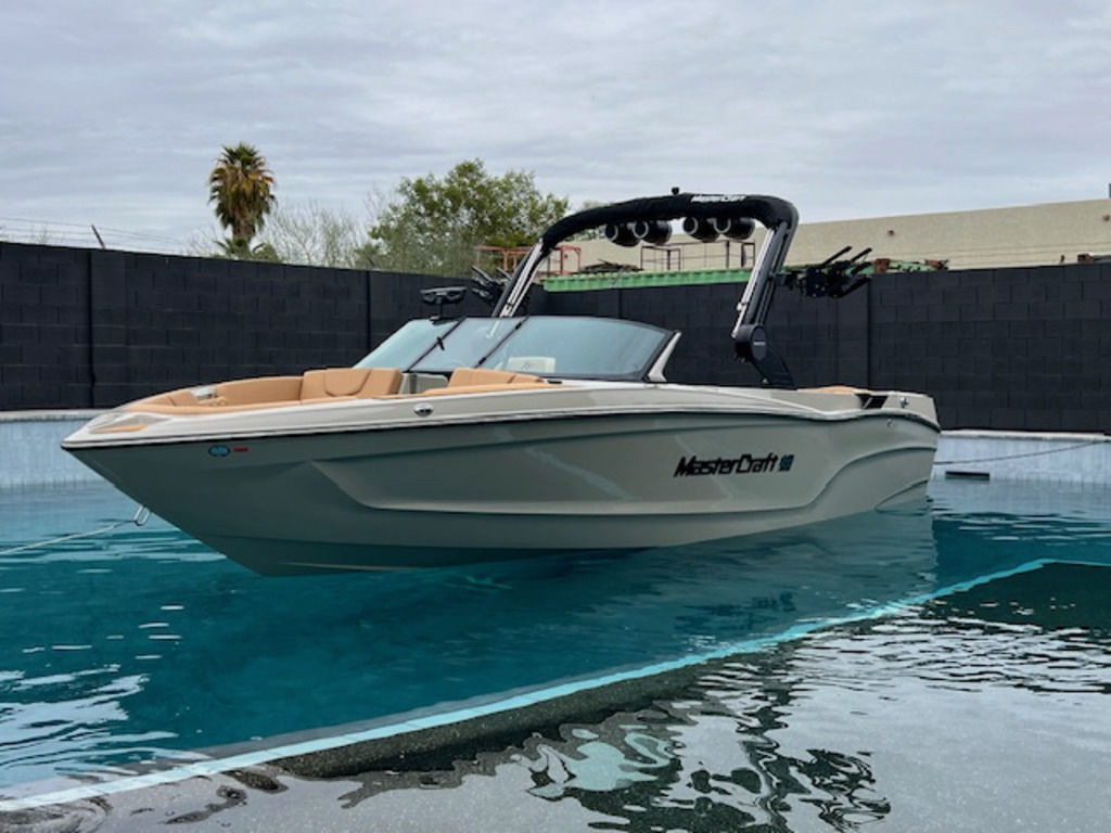 2025 Mastercraft XT25