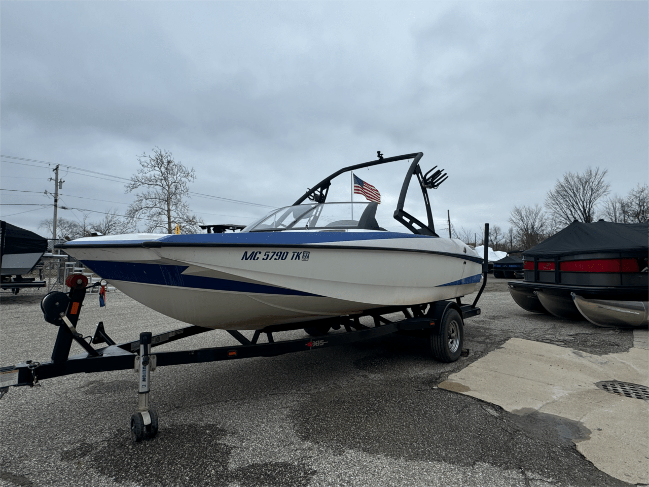 boat.Title