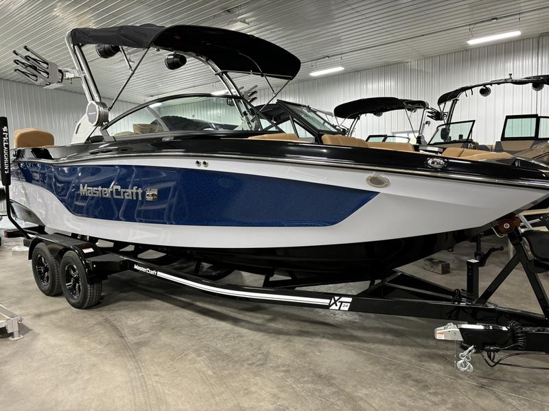 2025 MasterCraft XT24