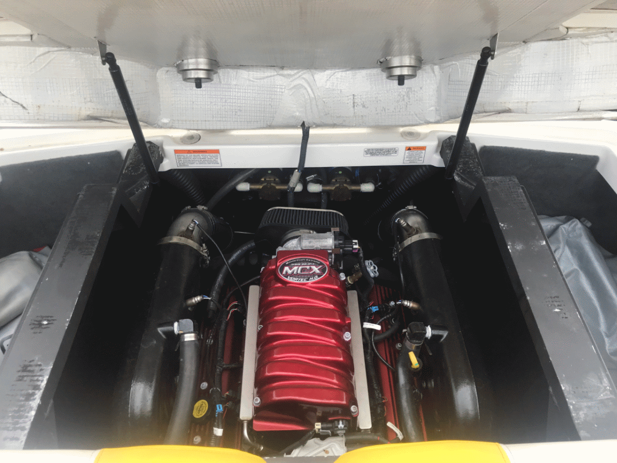 2011 Mastercraft X25 w/ Trailer Icon