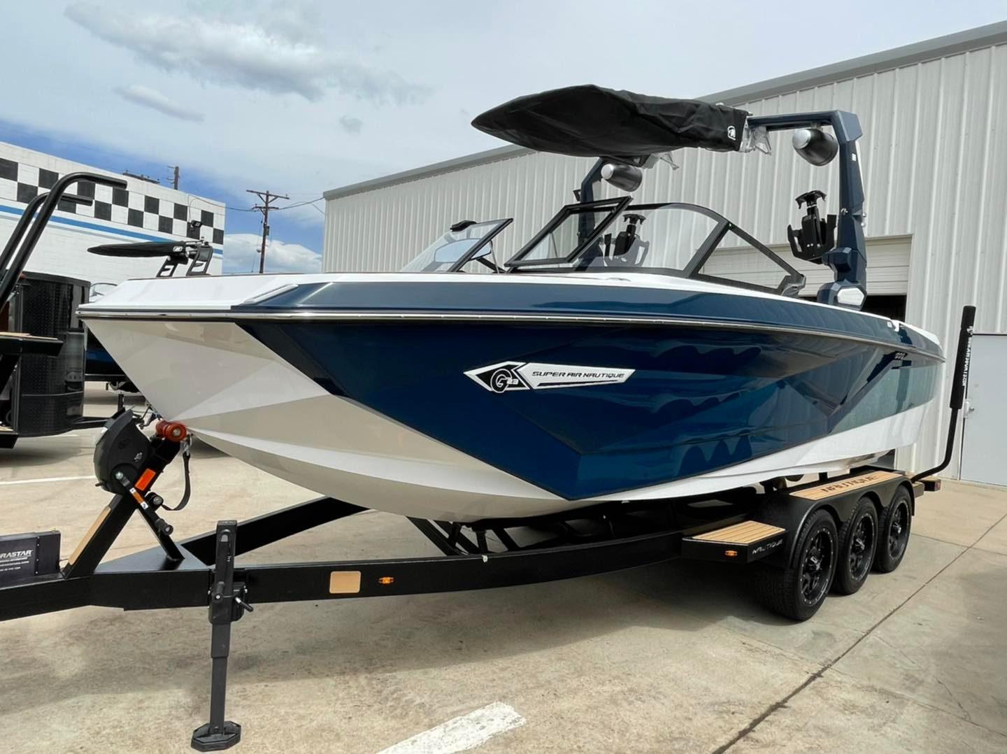 2022 Nautique G23 -55 hours,Thruster!, Original owner Icon