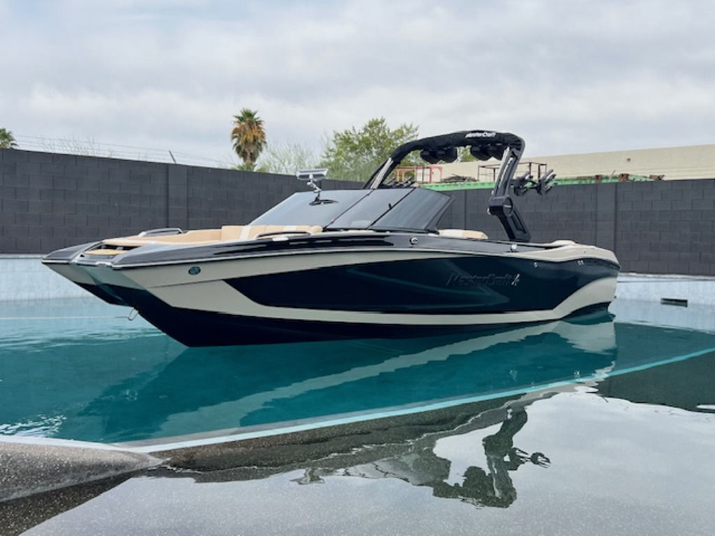 2025 Mastercraft X26