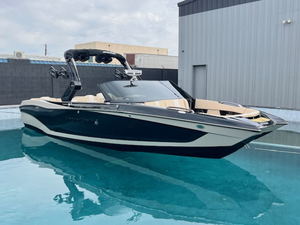 2025 Mastercraft X26