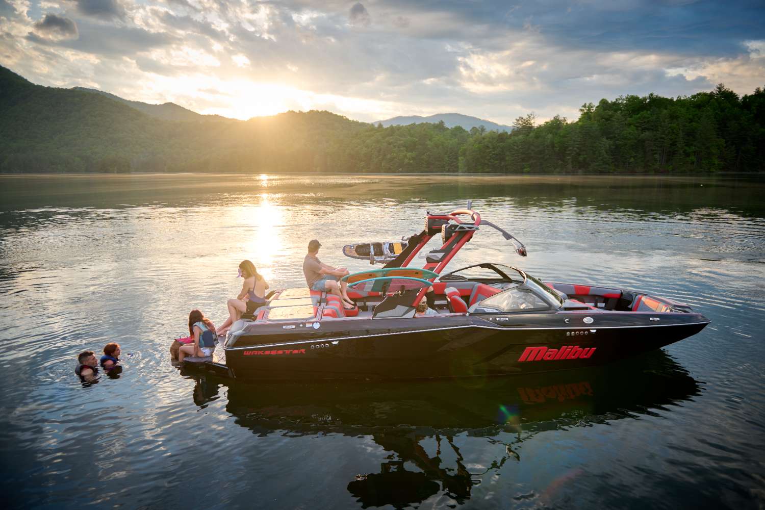 2026 Malibu 23 MXZ | Wake Boat Specs & Reviews