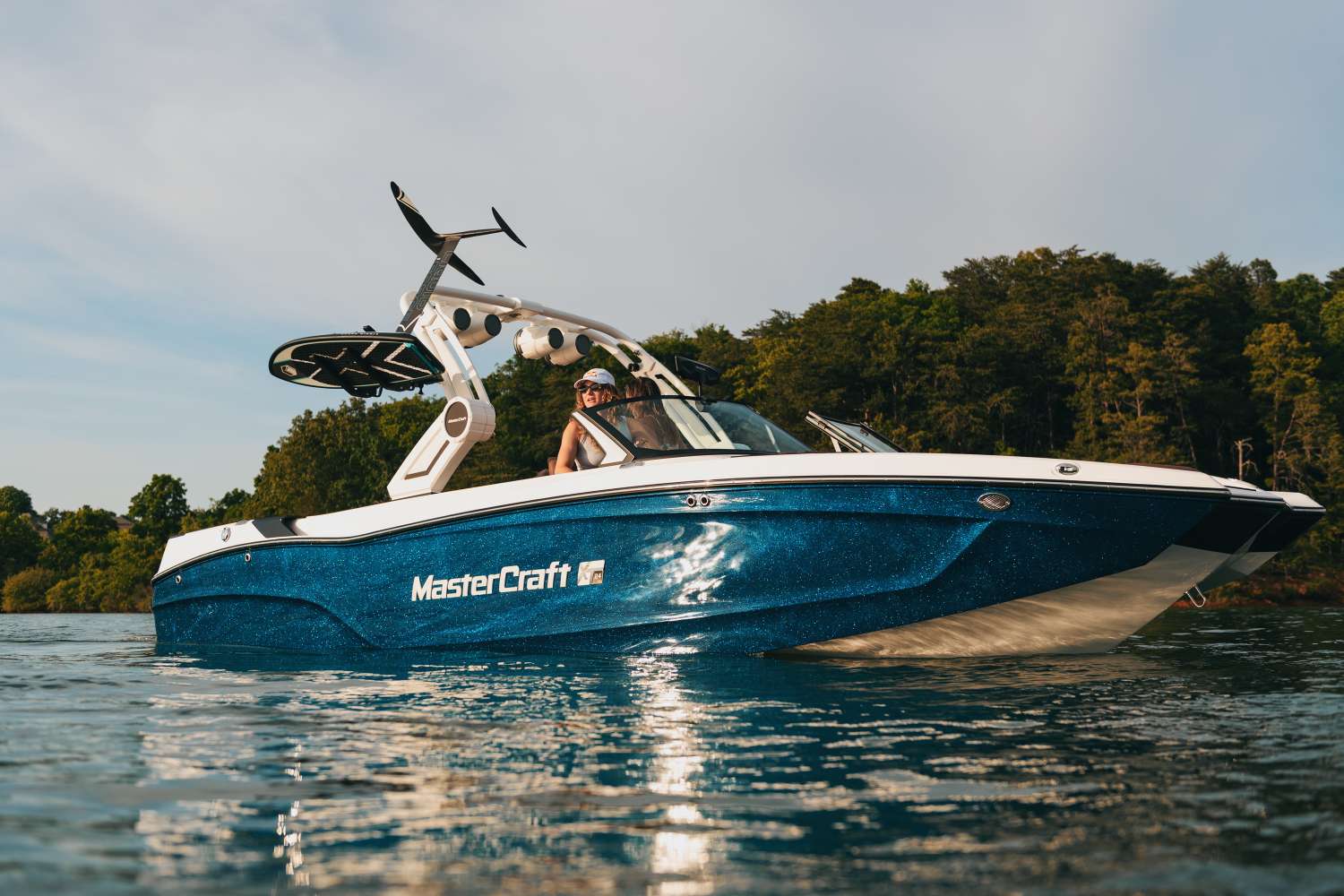 2027 MasterCraft XT24 Logo