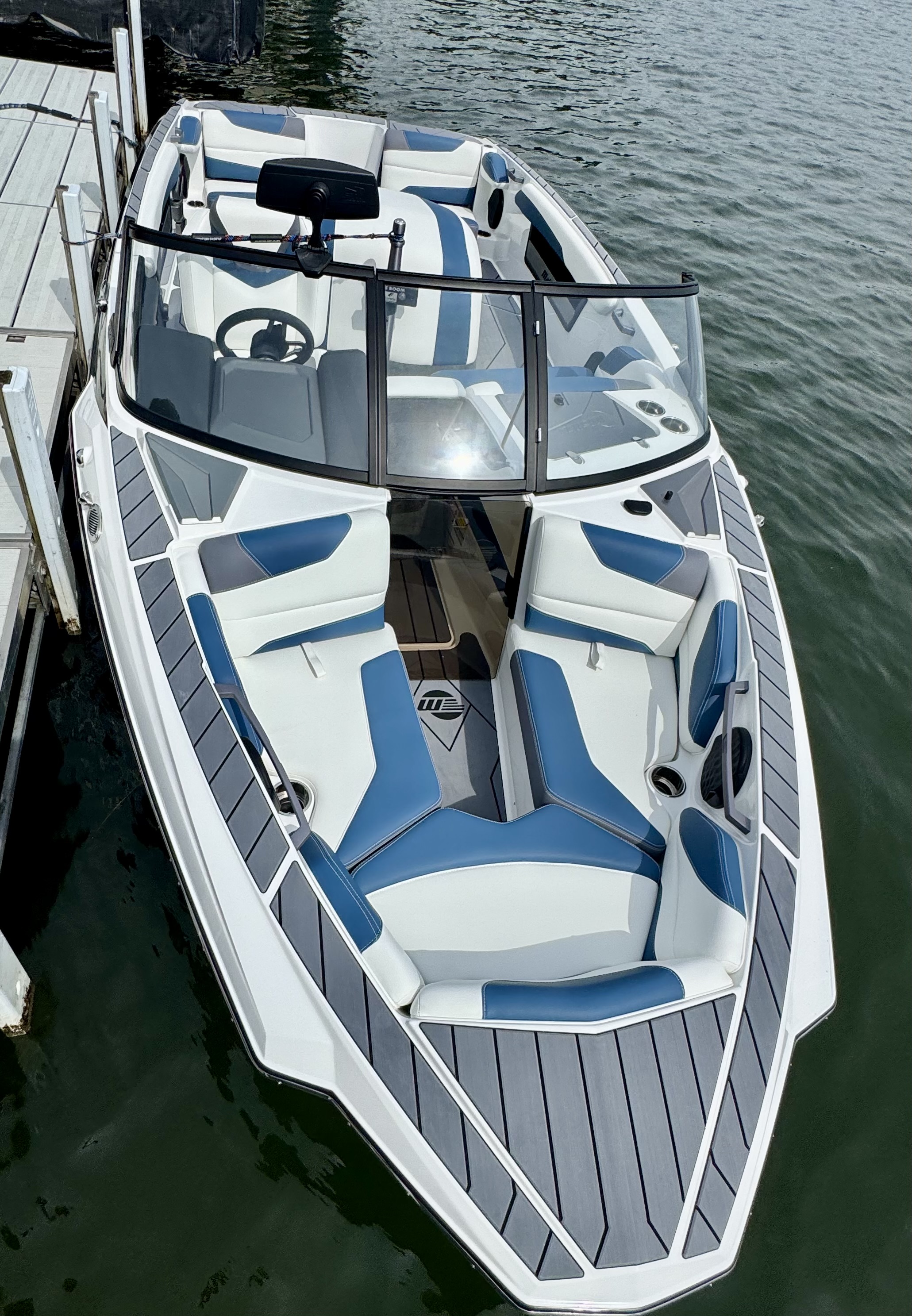 Review image for Malibu Boats Response TXI 2026 uploaded by Gale Shelbourn on 2026-07-05