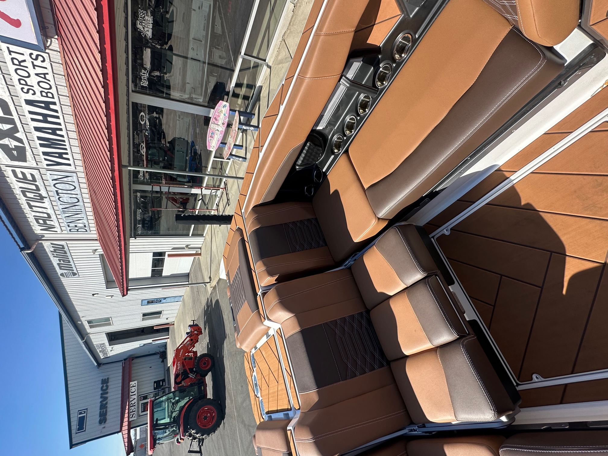 2025 Malibu Boats 26 LSV