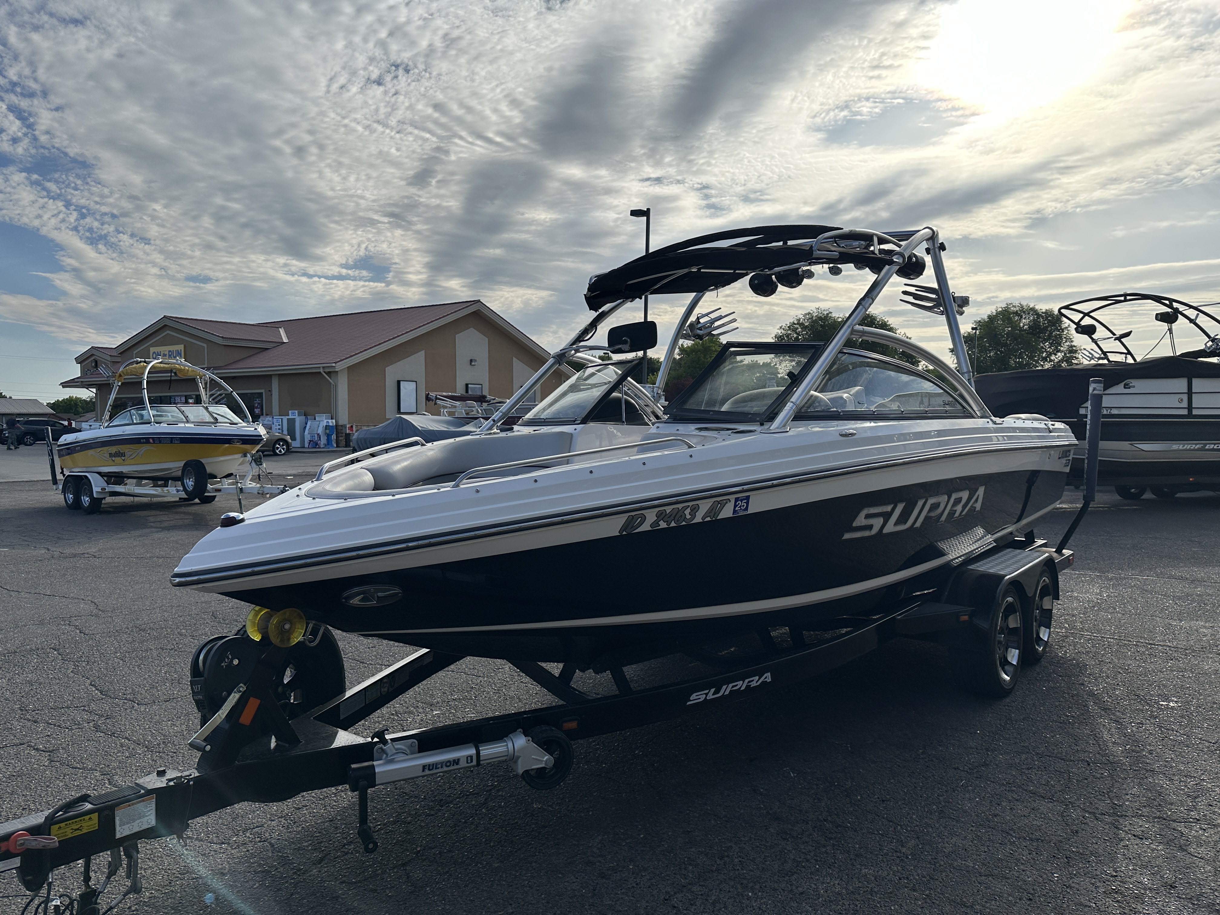 2010 Supra Boats Launch 22V