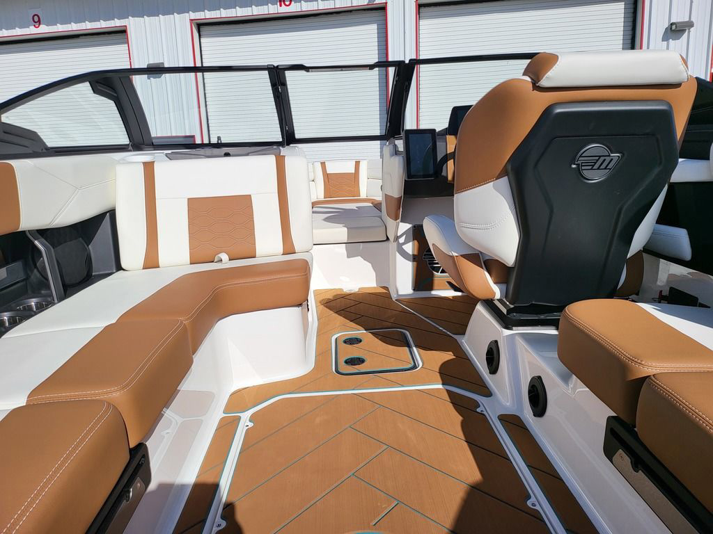 2025 Malibu Boats 23 LSV