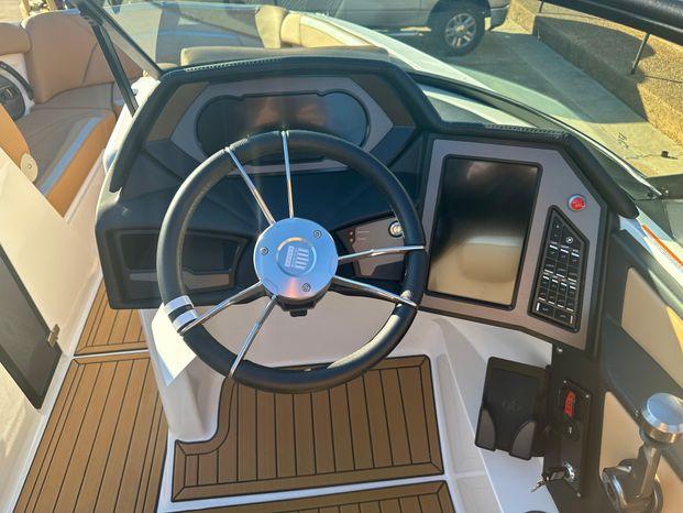 2024 MasterCraft XStar Surf