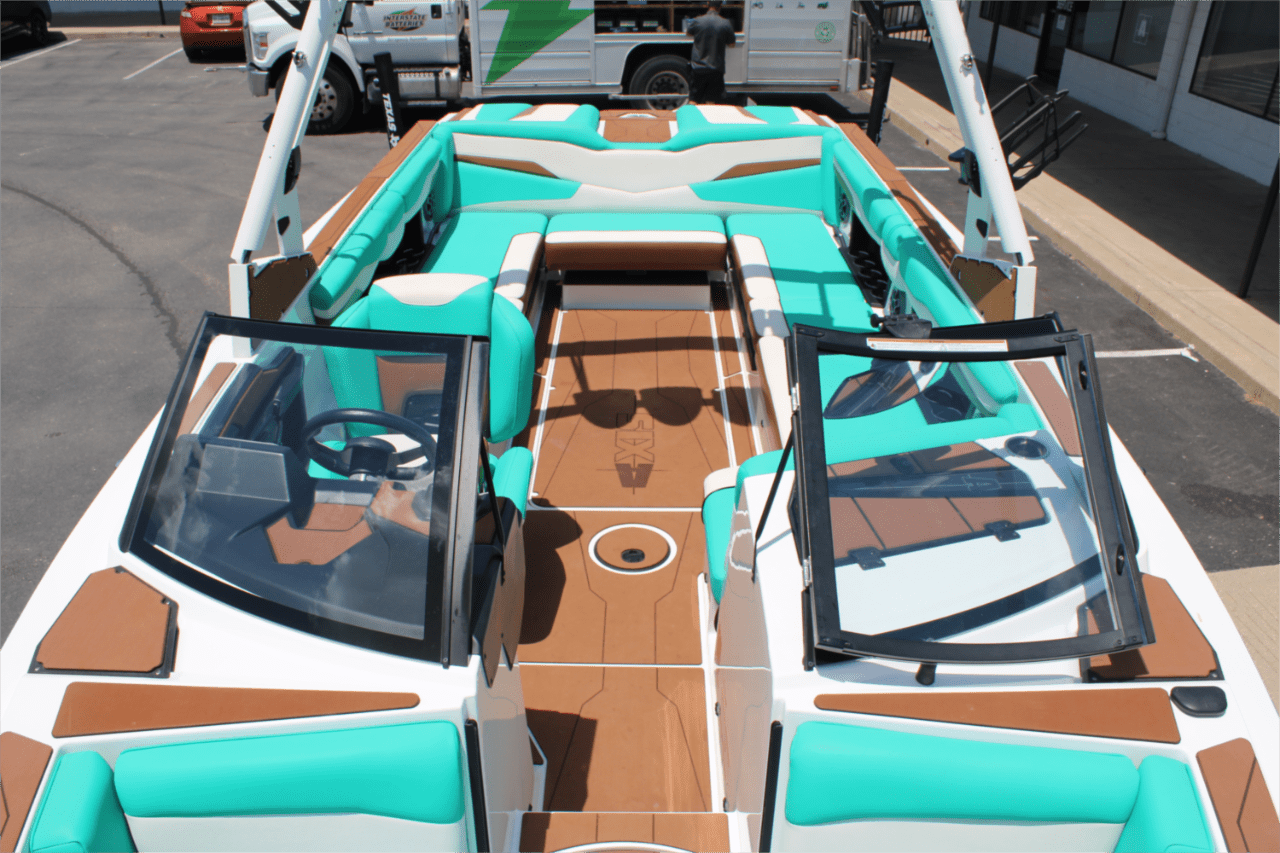 2023 Axis T250
