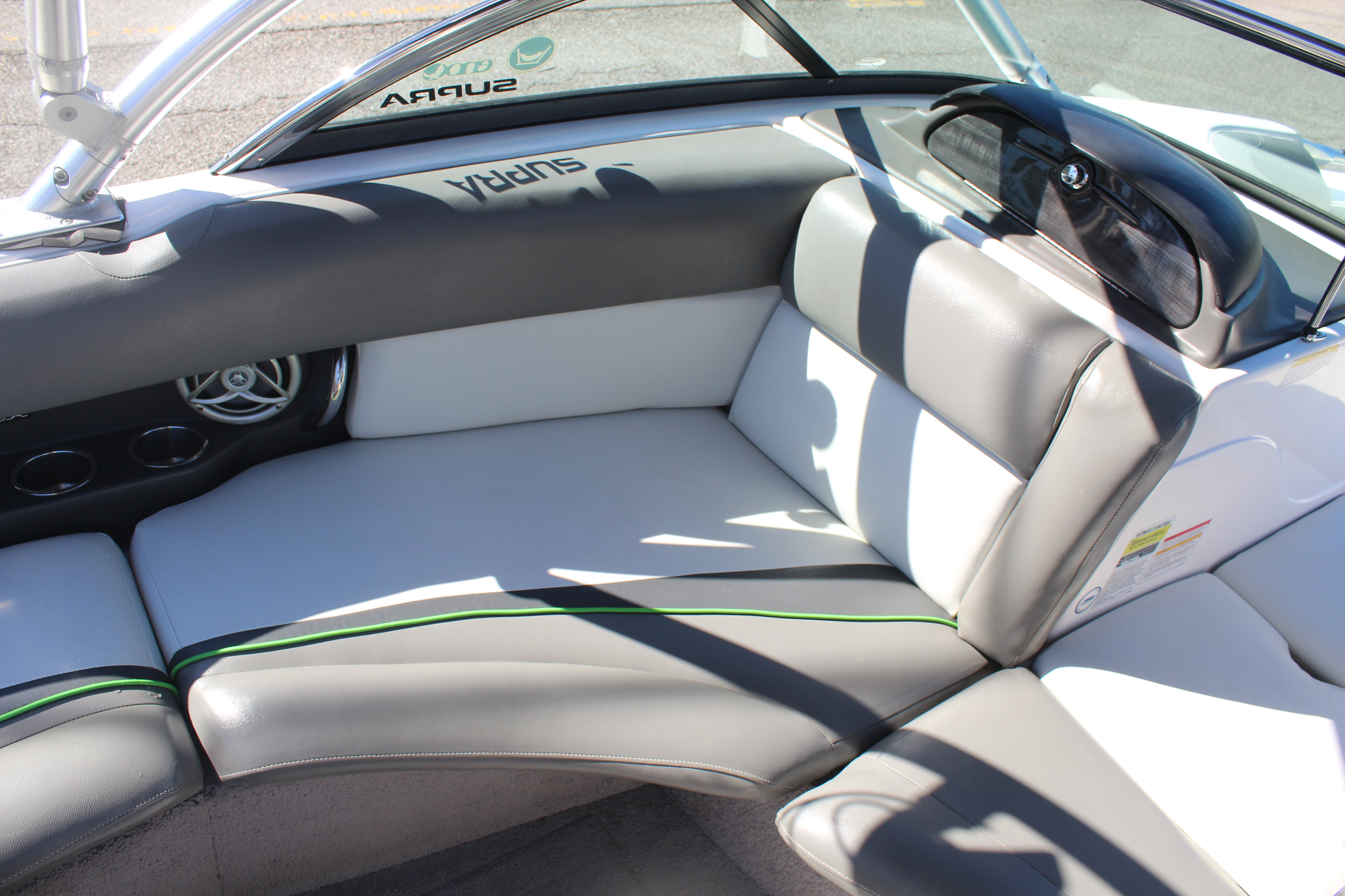 2010 SUPRA 21V