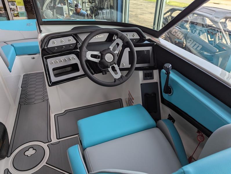 2025 MasterCraft NXT20