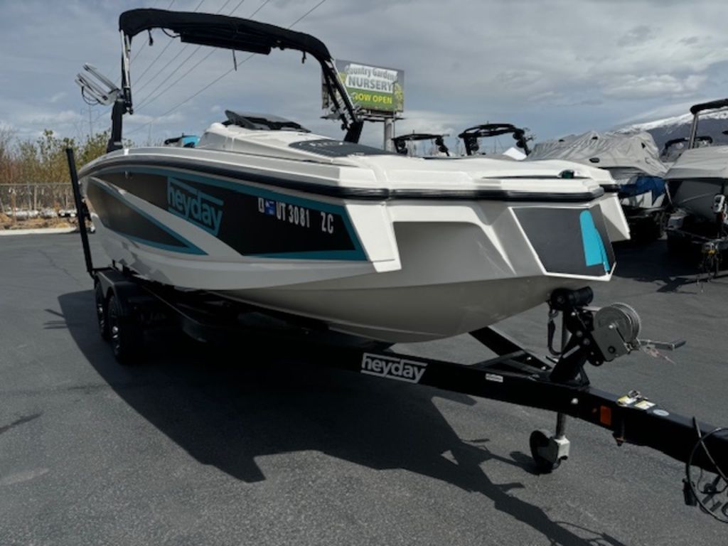 2018 Heyday Wake Boats WT-2