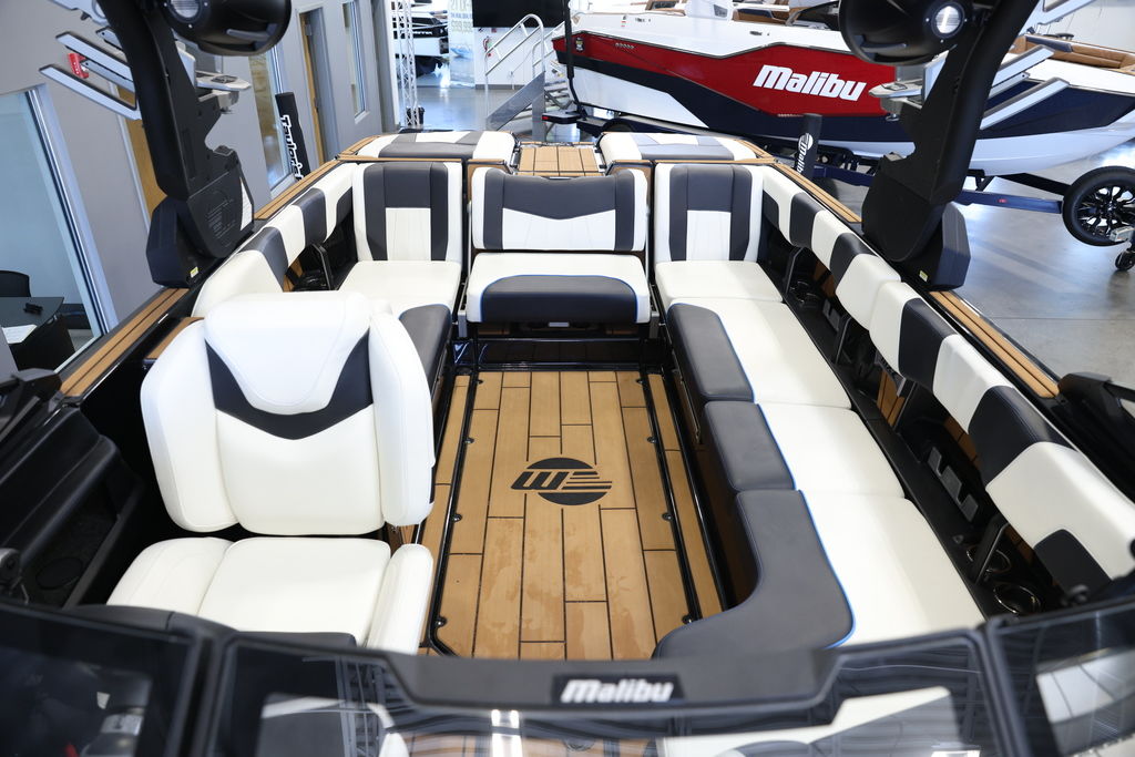2024 Malibu Boats 24 MXZ