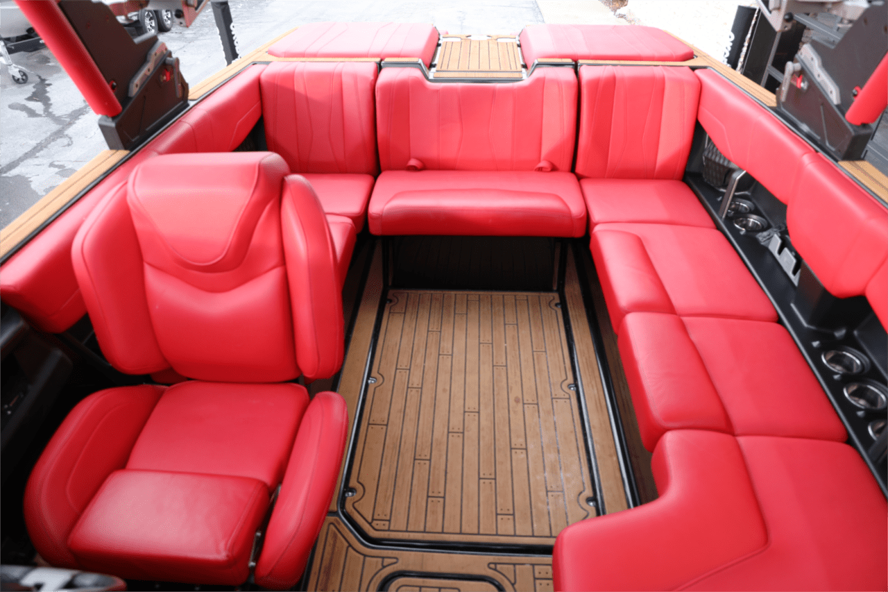 2023 Malibu Wakesetter 22 LSV – New Arrival – M6 Motor!