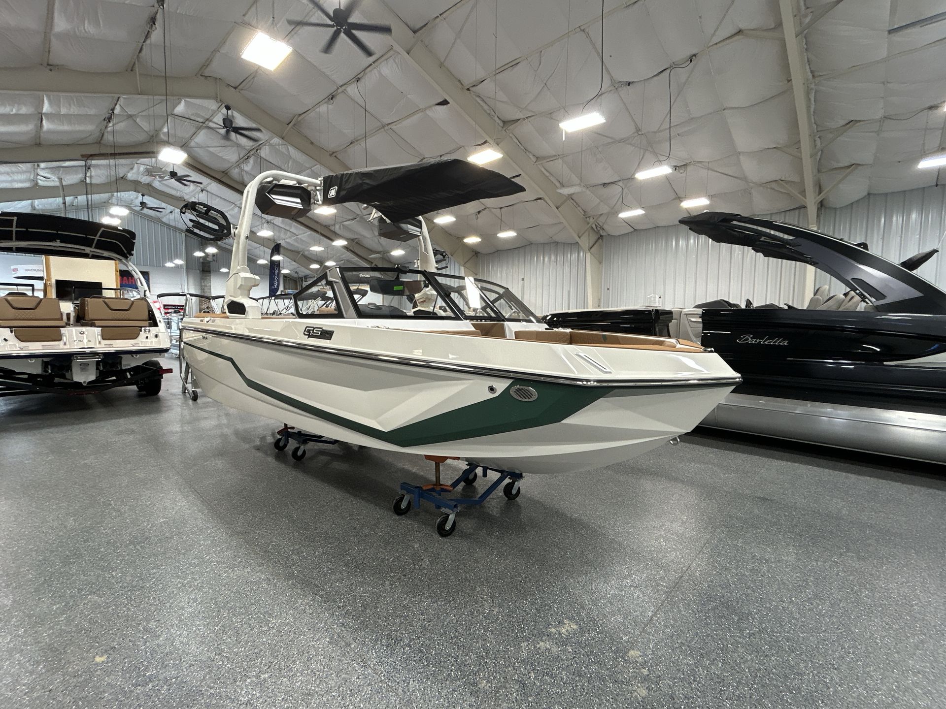 2025 Nautique GS20