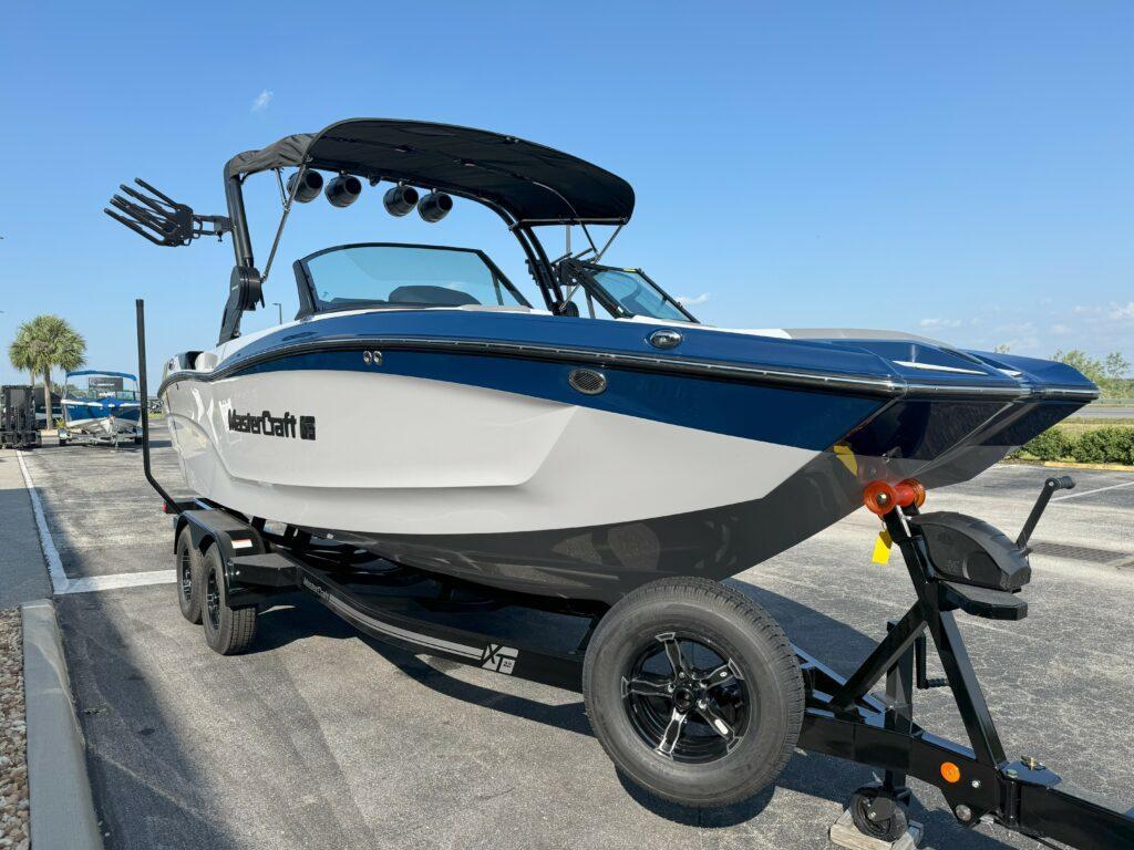 2024 MasterCraft XT22