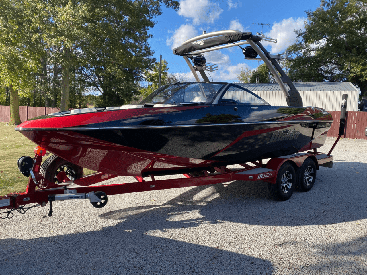 2017 Malibu Wakesetter VLX 21