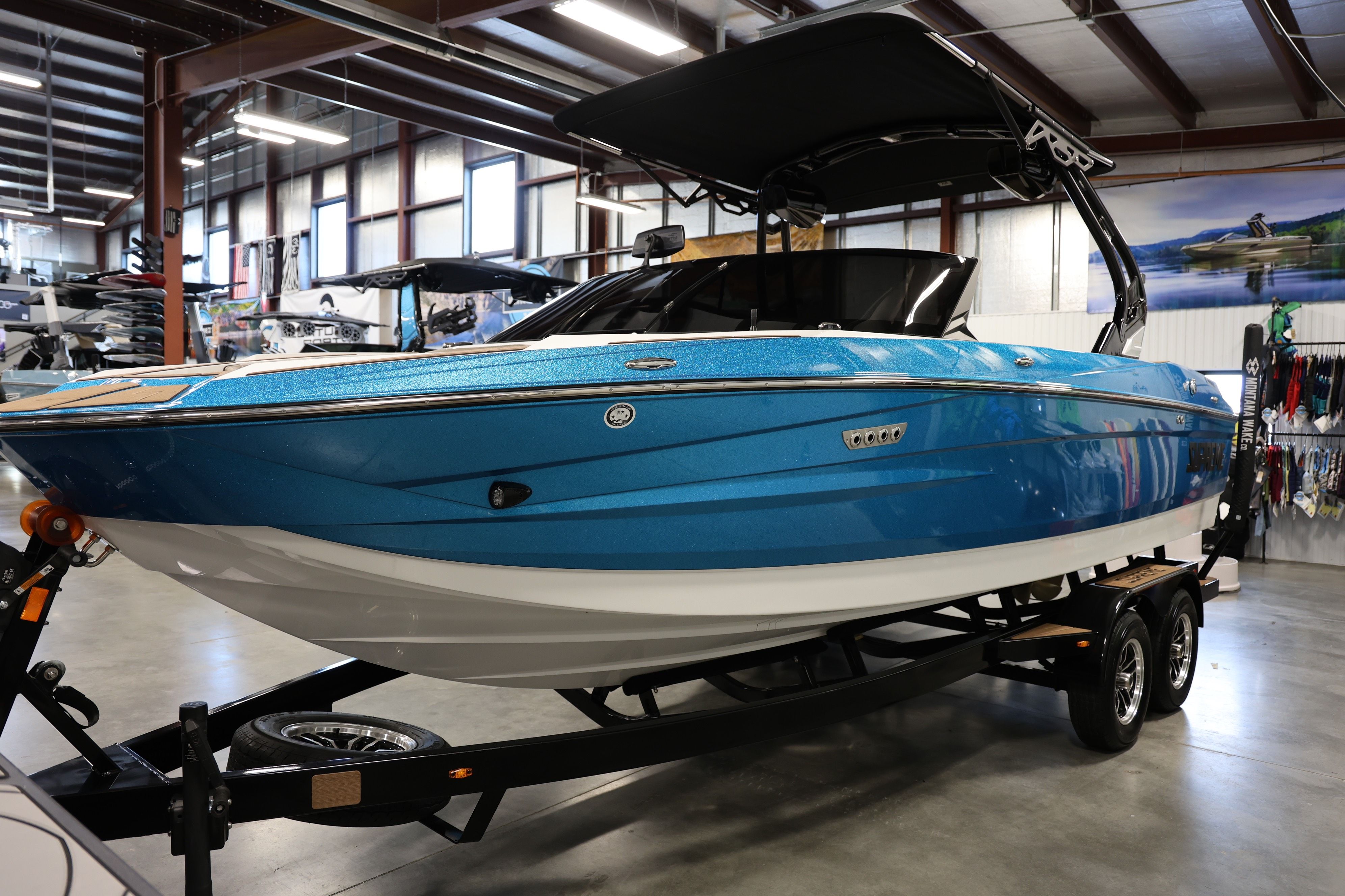 2025 Supreme Boats S220 Icon
