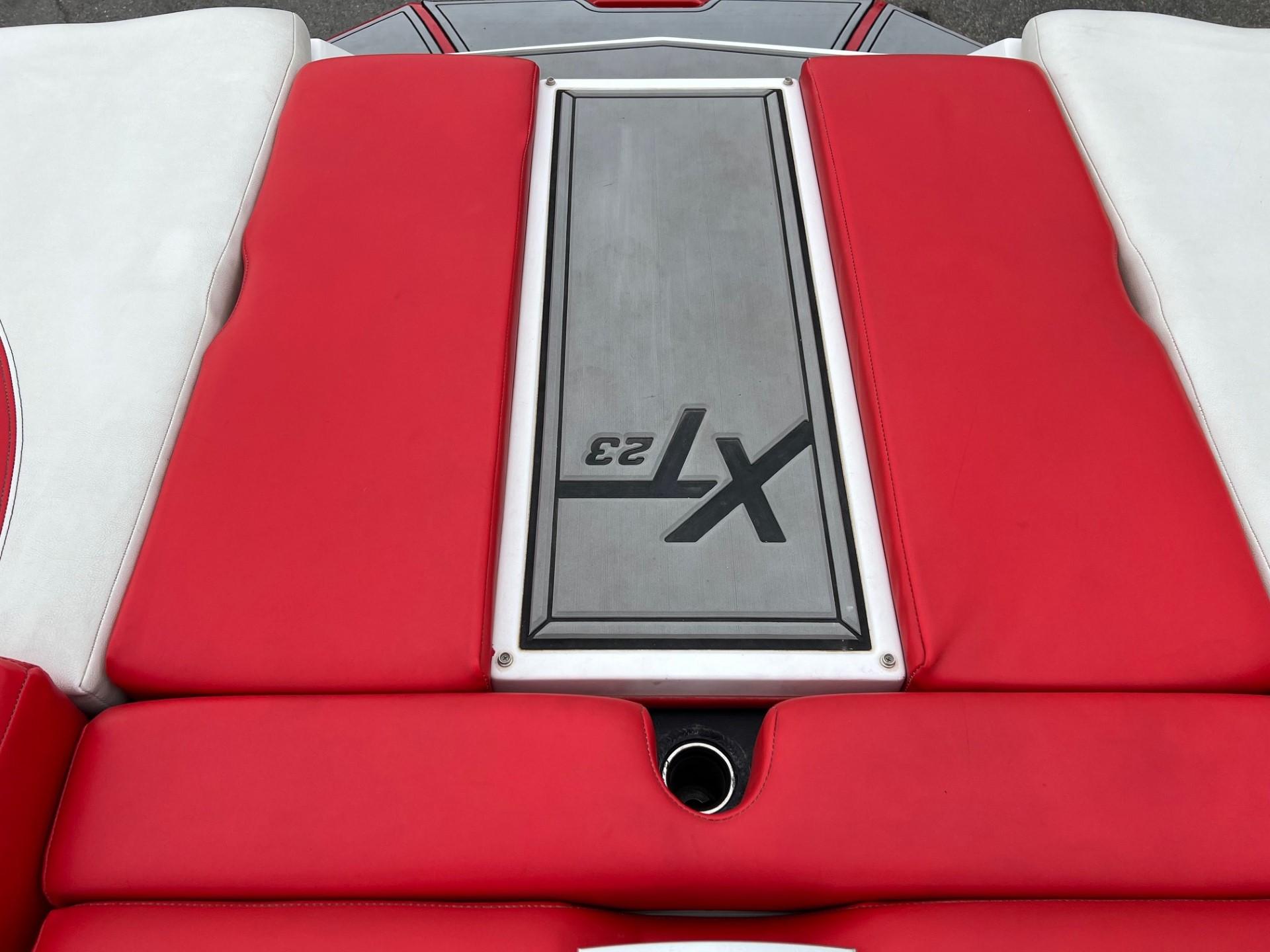 2020 MasterCraft XT23