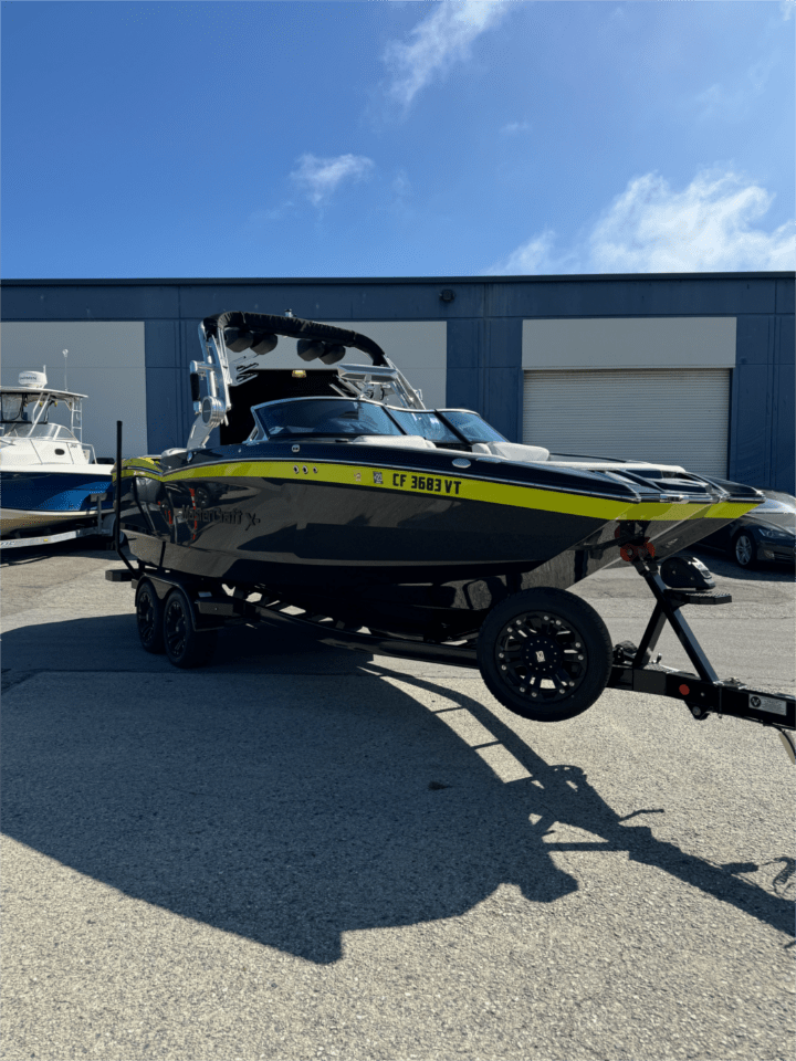 Excellent Condition Low Hour 2020 Mastercraft XStar