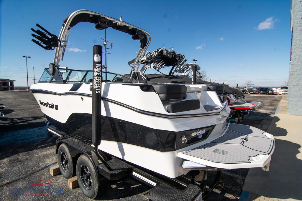 2023 Mastercraft XT23
