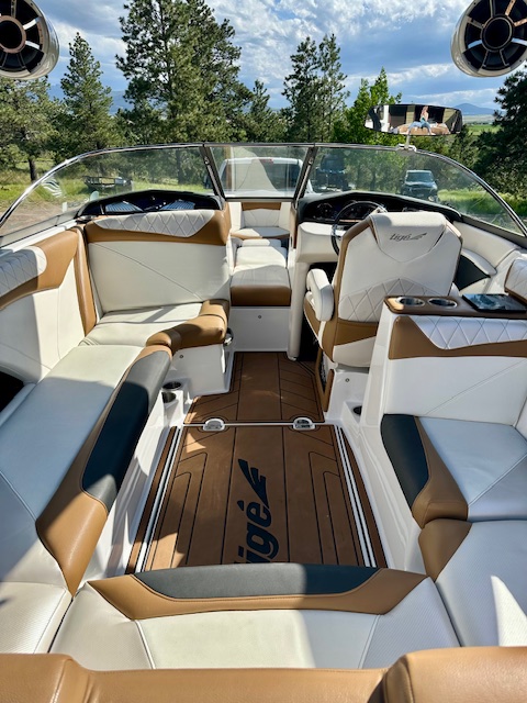 2015 Tige’ Z3 - lake ready! 