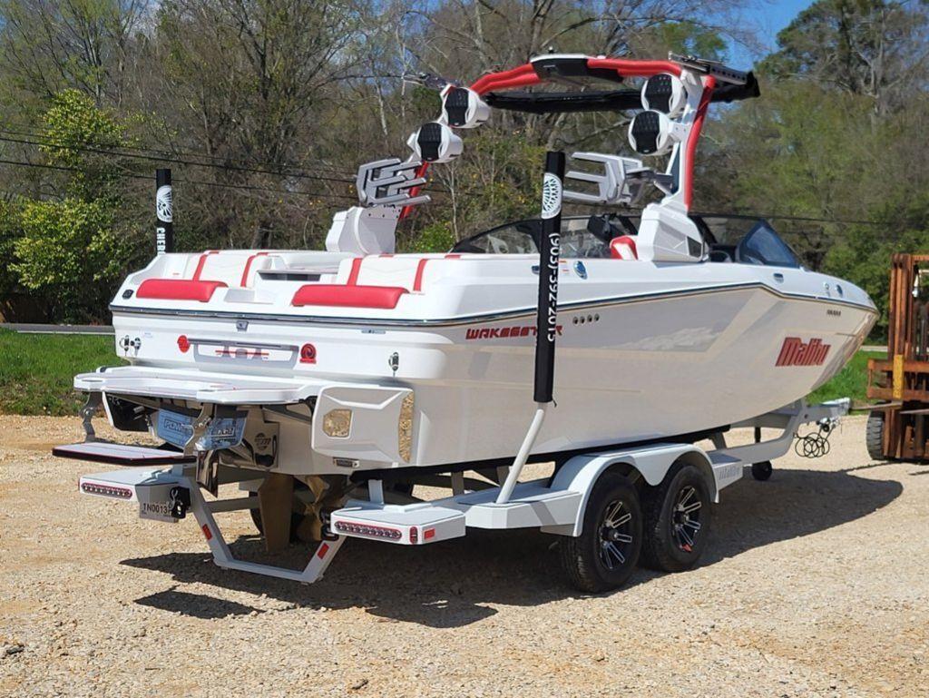 2024 Malibu 23 MXZ