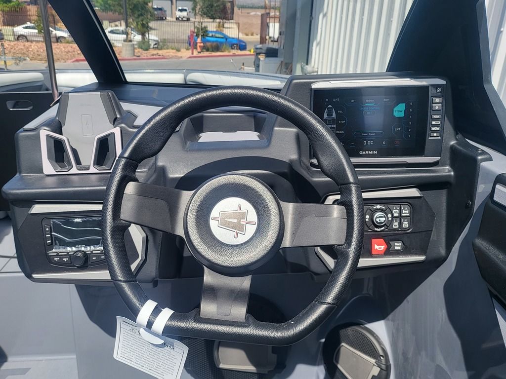 2025 Axis Wake Research T235