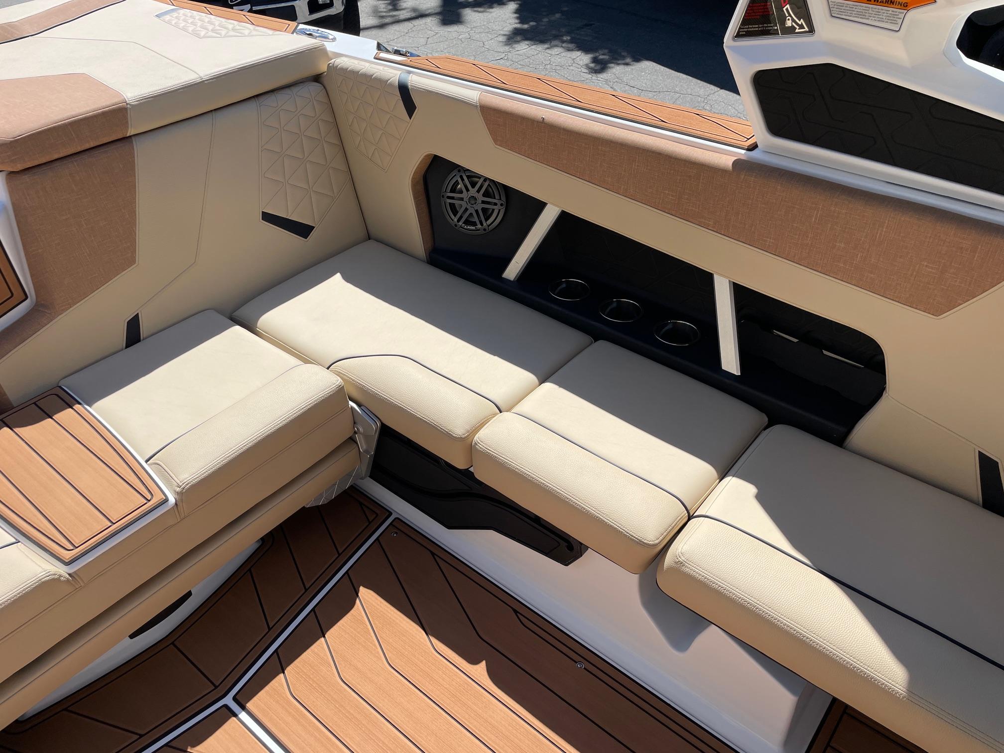 2025 NAUTIQUE GS22 W/ZZ6 450HP