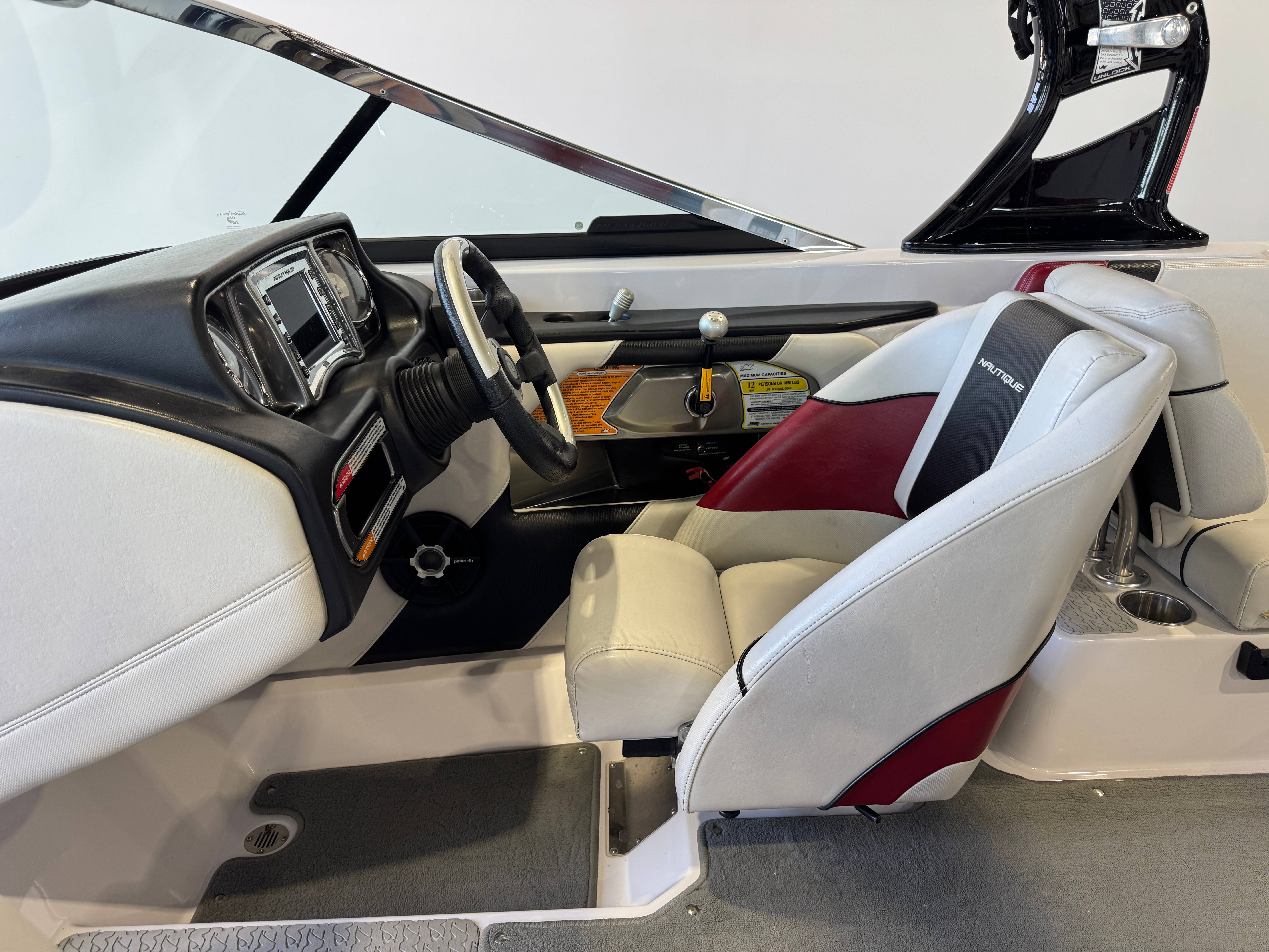 2010 Nautique SUPER AIR NAUTIQUE 210