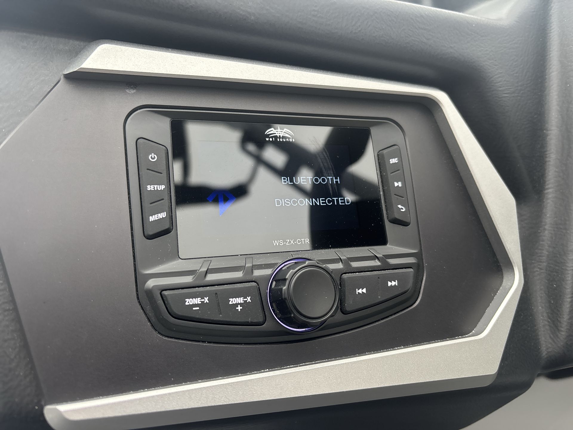 2025 Axis A225