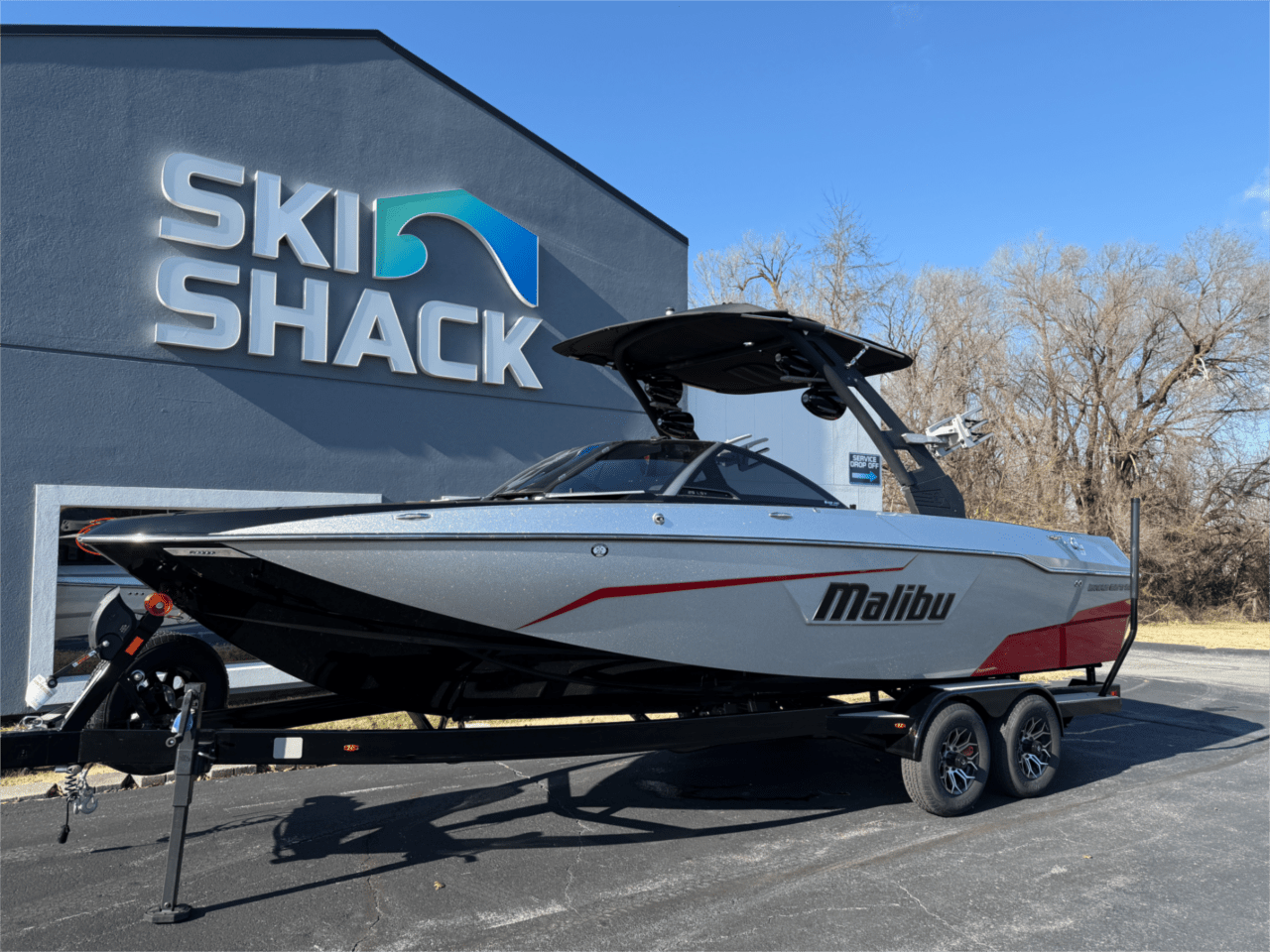 2019 Malibu Wakesetter 25LSV Icon