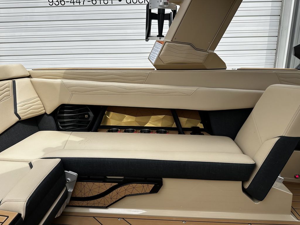 2025 Nautique Super Air Nautique G25
