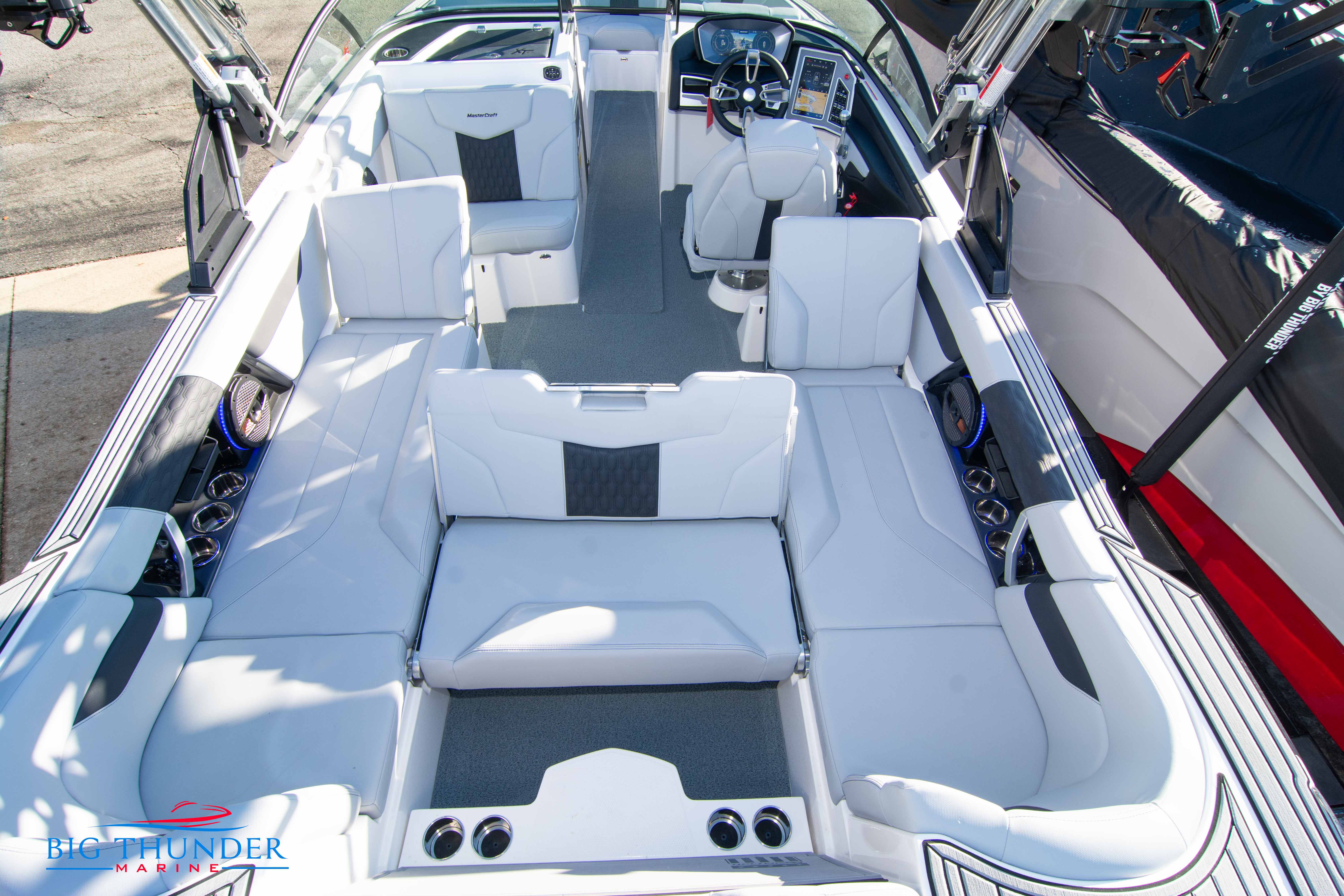 2024 Mastercraft XT25