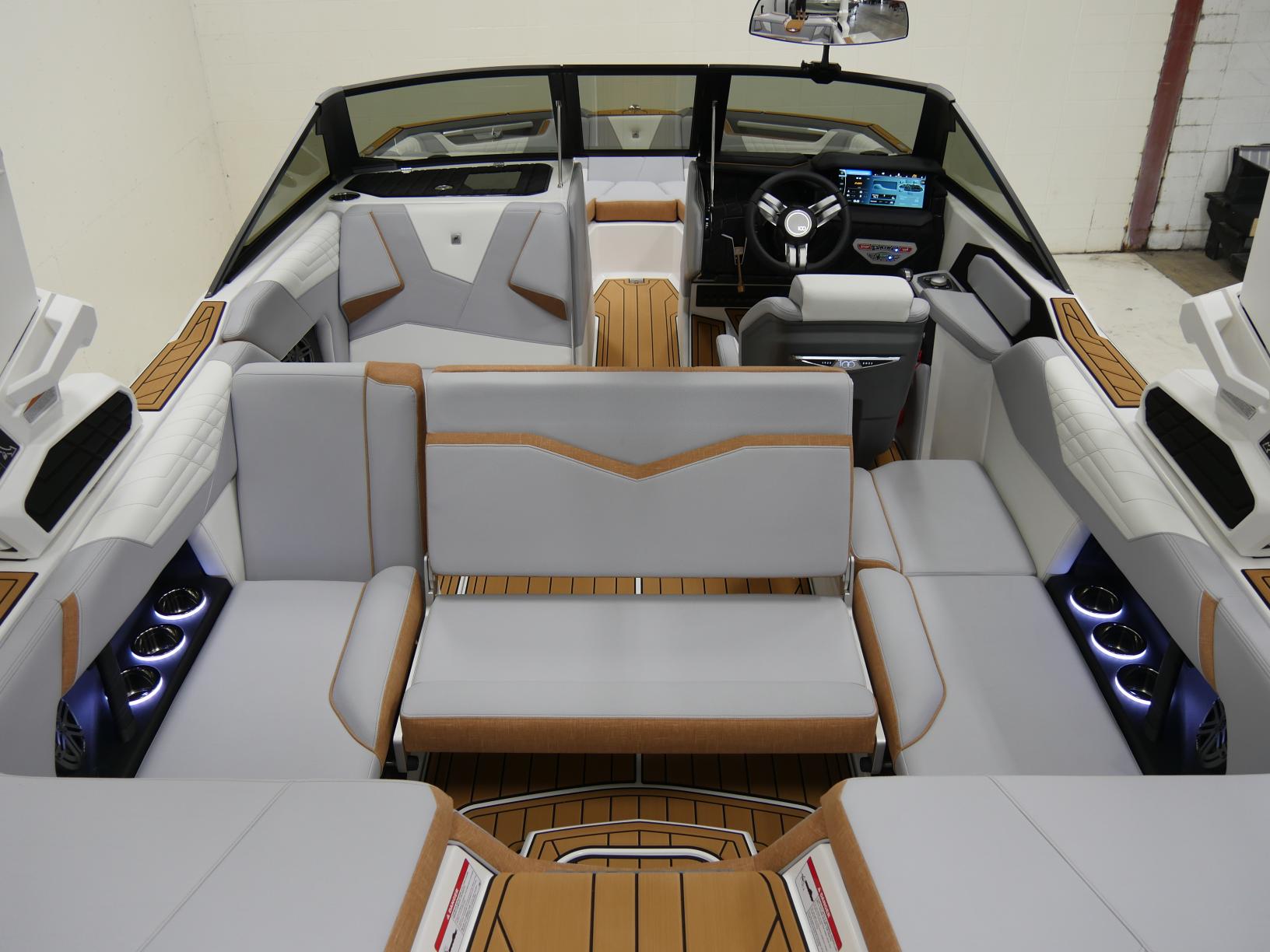 2025 Nautique S21 