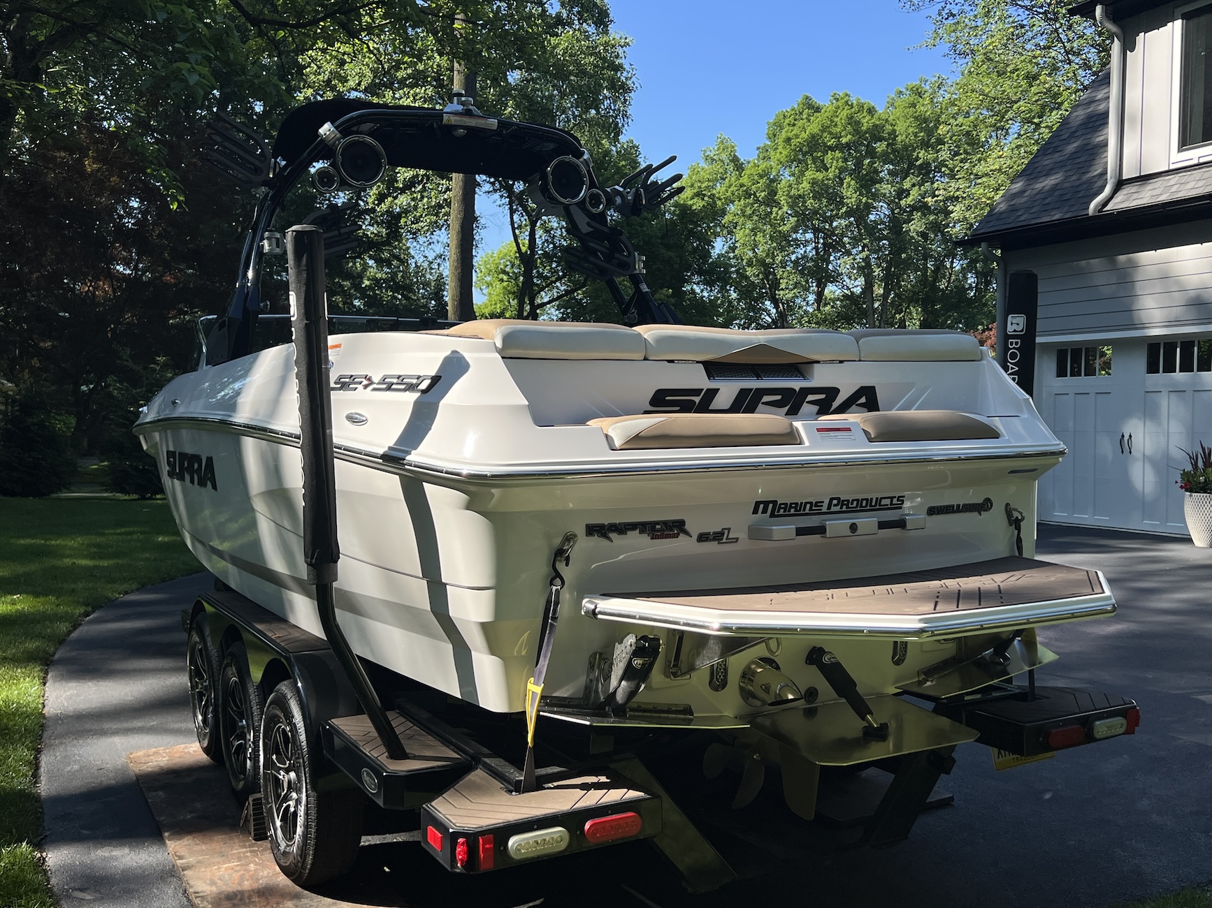 2017 SUPRA SE 550, FULLY LOADED, FRESHWATER, 358 hours
