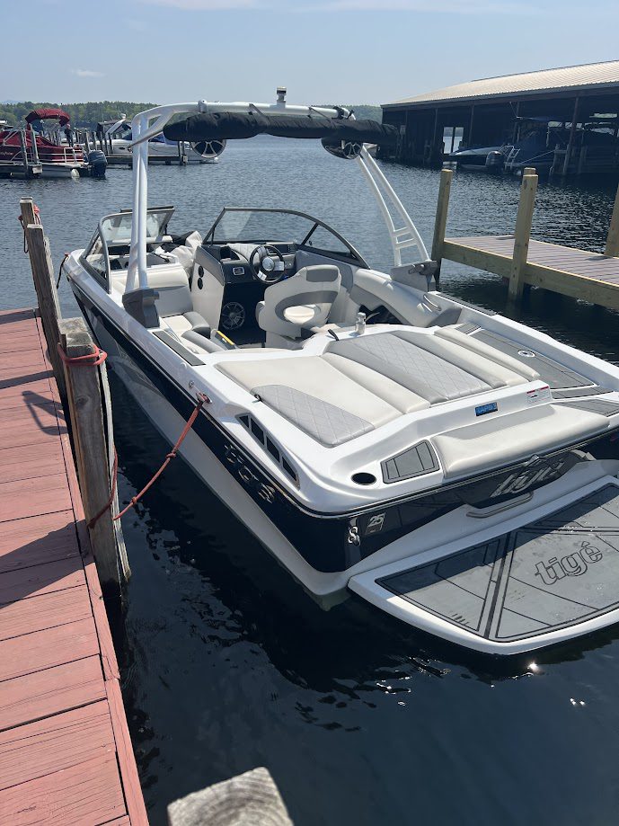 2016 Tige R20