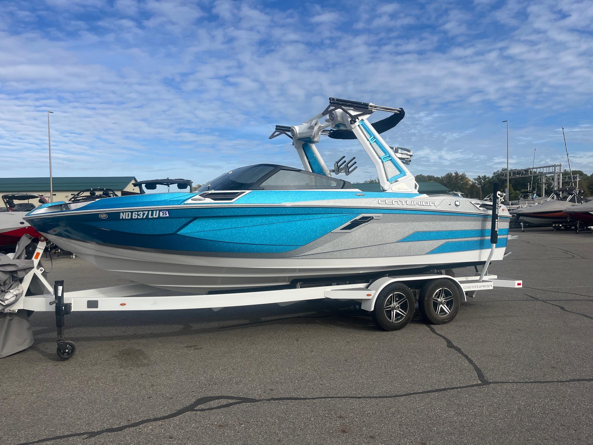 boat.Title