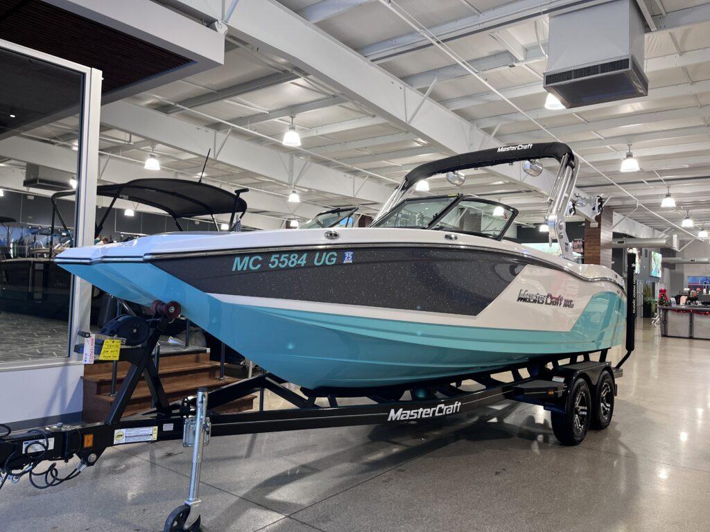 boat.Title