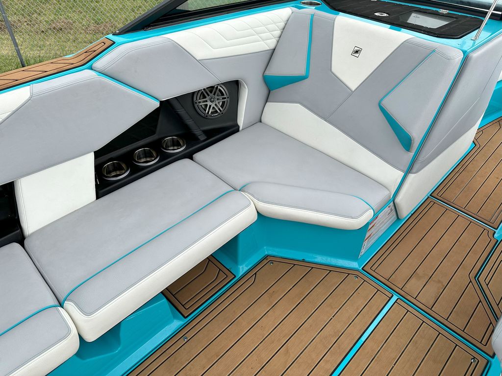 2022 Nautique Super Air Nautique S23