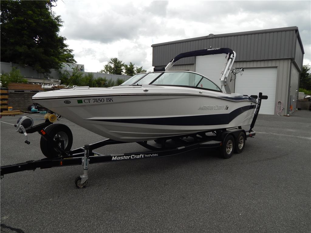 2020 Mastercraft XT-23SS **Includes Trailer** 167 Hours!