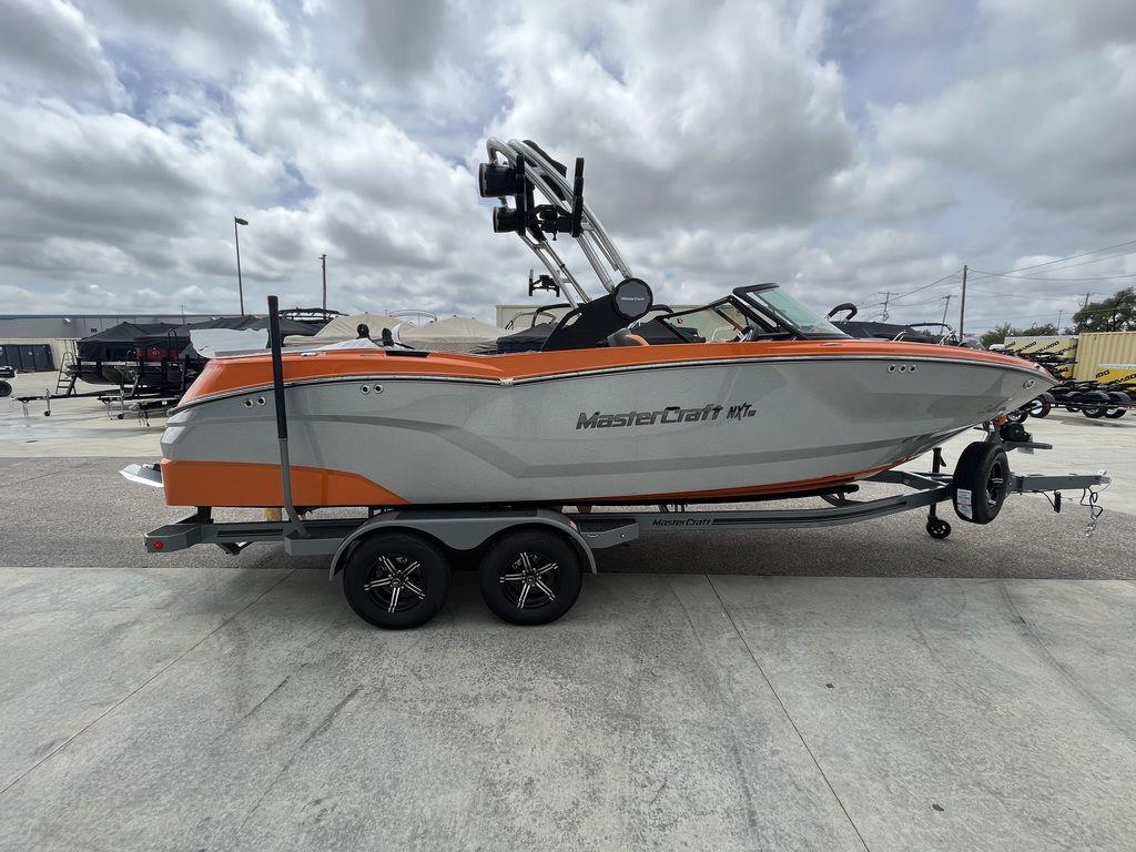 2024 Mastercraft NXT23