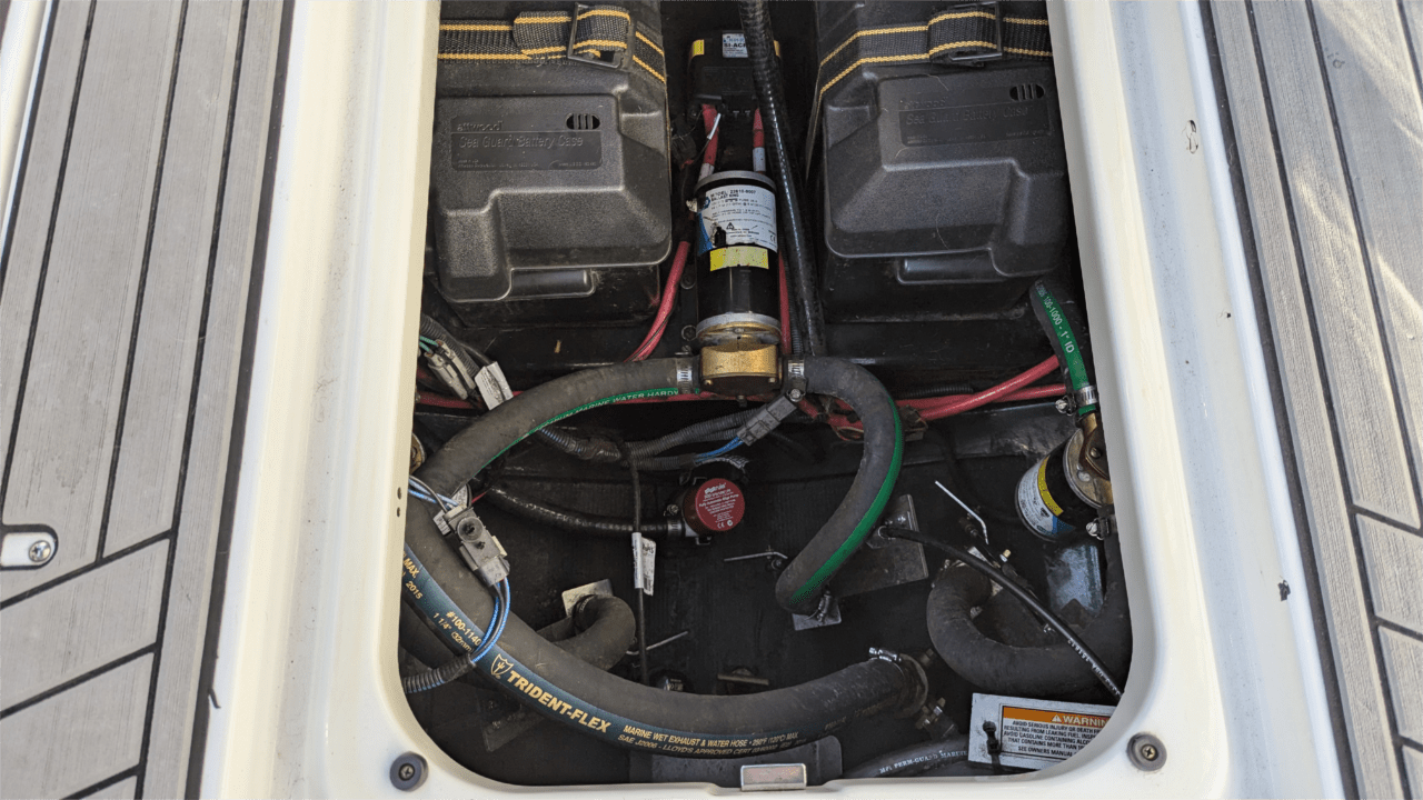 2016 Nautique G23 w/ Trailer