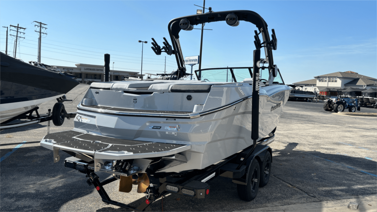 boat.Title