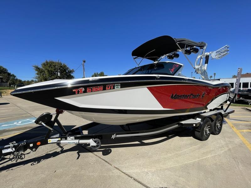 2016 MasterCraft X23