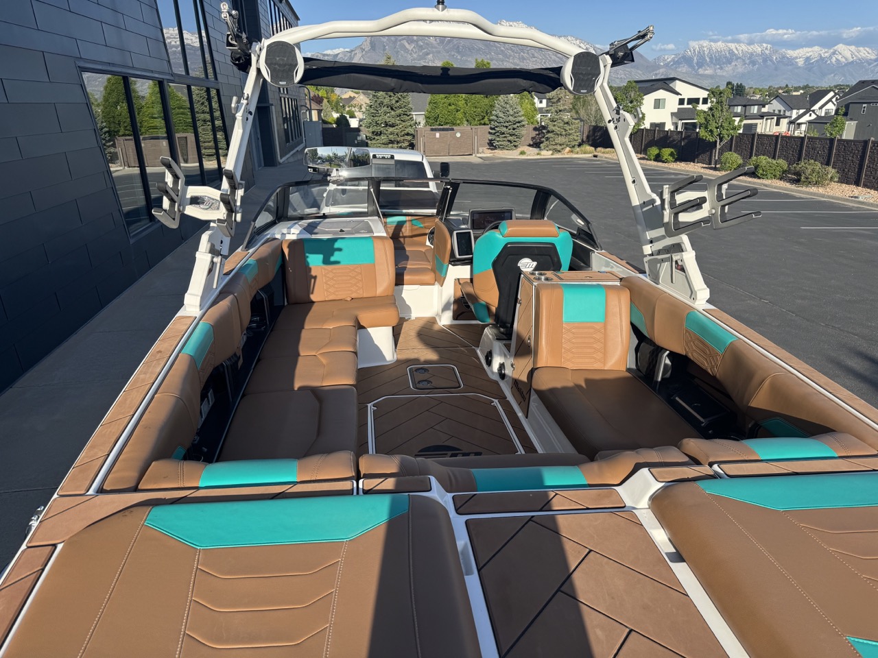 2023 Malibu 25 LSV LT4 Supercharged Well optioned