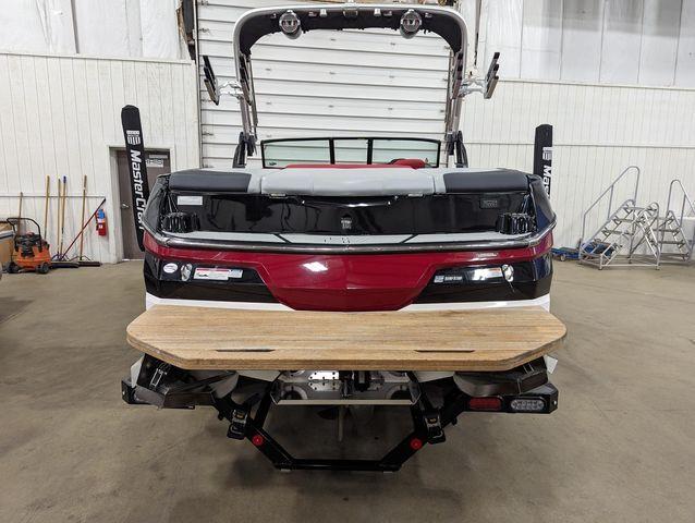 boat.Title
