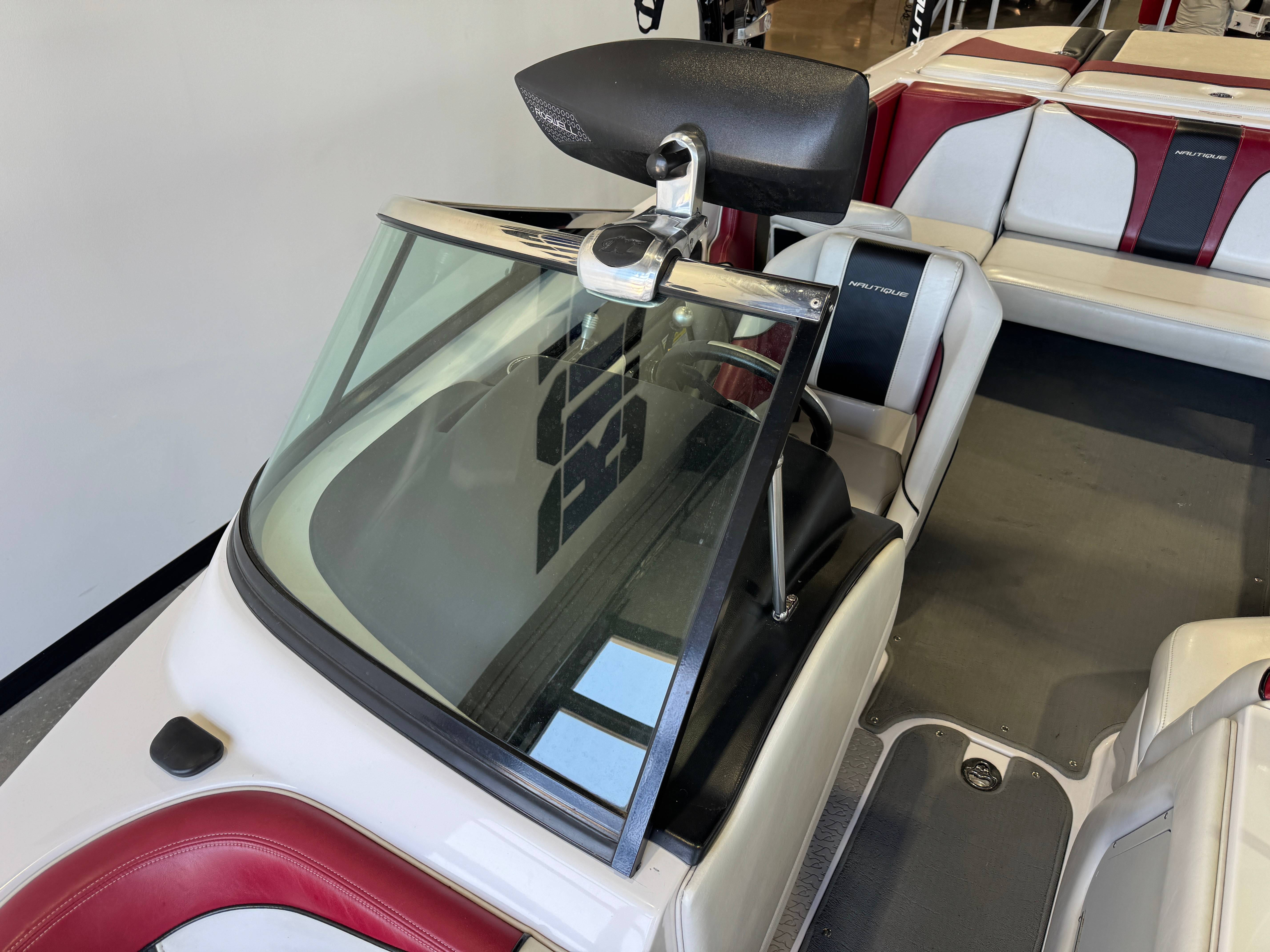 2010 Nautique SUPER AIR NAUTIQUE 210